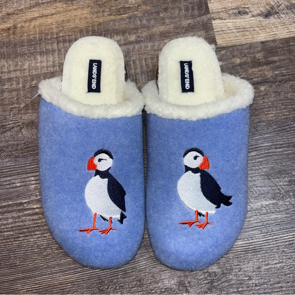 Lands’ End Blue Puffin Bird Sherpa Lined Faux Fur Slip On Slippers Women's 8